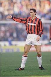 Van_Basten37